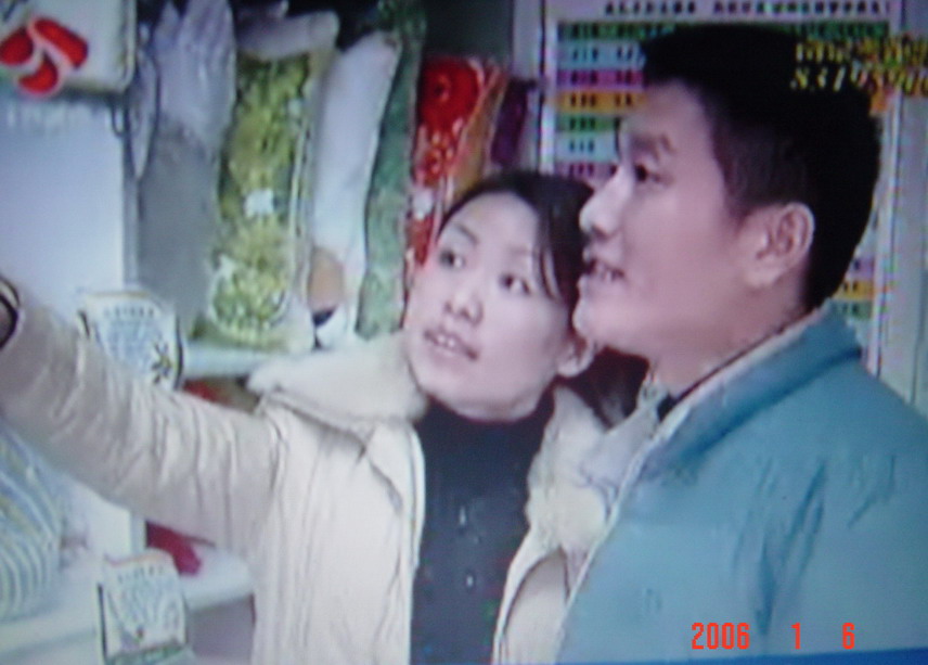 江苏电视台1月6日江苏电视总台<<零距离>>报道：枕头店吸引众多创业者 加盟连锁需要充分准备