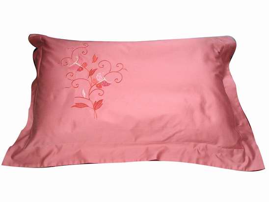 双人枕套	50*140cm	浅咖啡与深咖啡相拼-西式卷草绣花  	咖啡	西式卷草