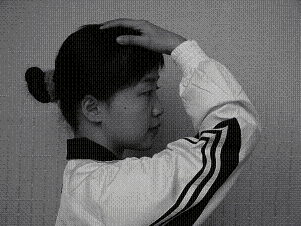 F2004040909485300000